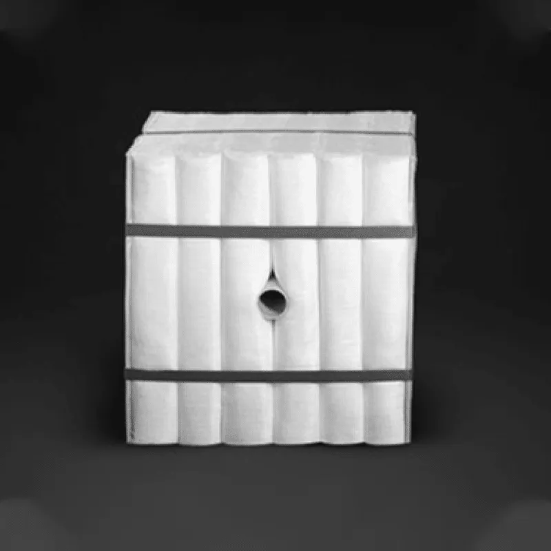 Высокотемпературный модуль из керамического волокна, сложенный в виде одеяла